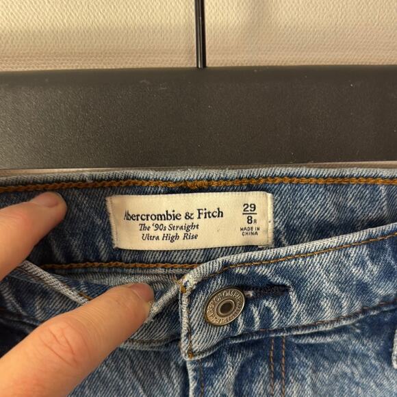 Abercrombie & Fitch Jeans - Women's 29 - Picture 2 of 4